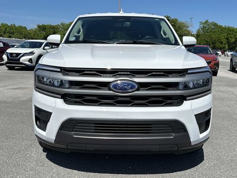 Used 2024 Ford Expedition XLT AWD/4WD image 3
