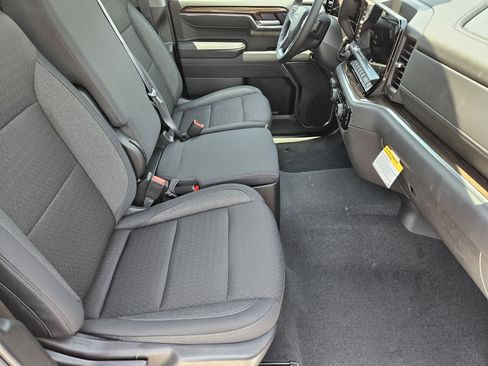 New 2026 Chevrolet Silverado 1500 RST RWD image 10