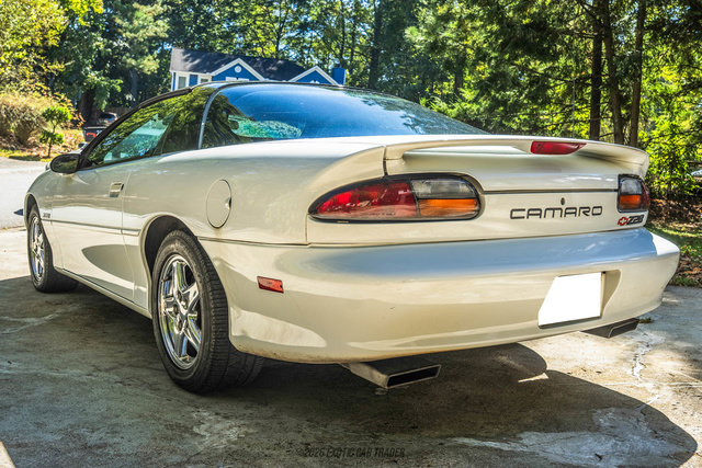 Used 1998 Chevrolet Camaro Z28 w/ Preferred Equipment Group 2 RWD image 15