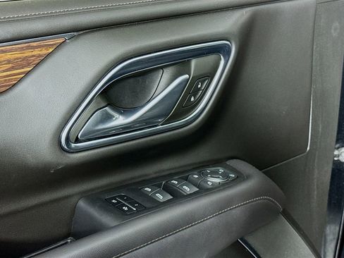 Used 2023 Chevrolet Tahoe High Country image 18