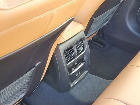 Used 2023 BMW M340i xDrive image 31
