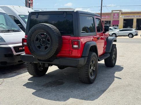 Used 2020 Jeep Wrangler Sport AWD/4WD image 4