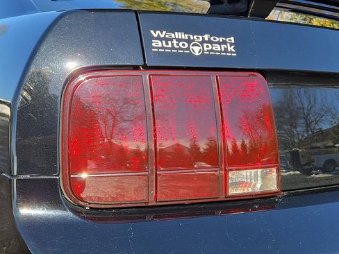 Used 2007 Ford Mustang GT image 11