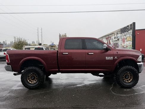 Used 2018 RAM 2500 Laramie image 6