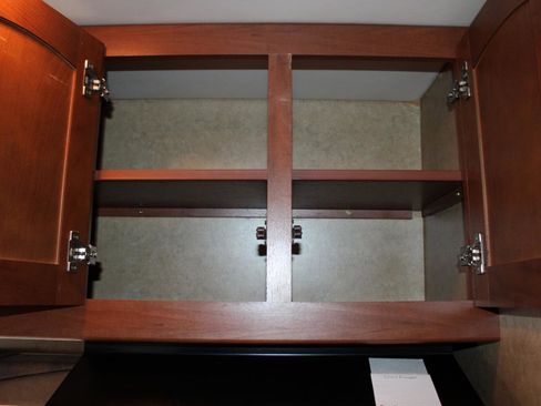 Used 2013 Ford E-450 and Econoline 450 Super Duty w/ Motorhome Prep Pkg image 39