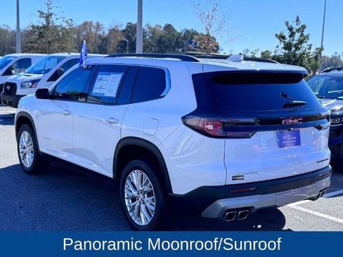 Used 2024 GMC Acadia Elevation image 5