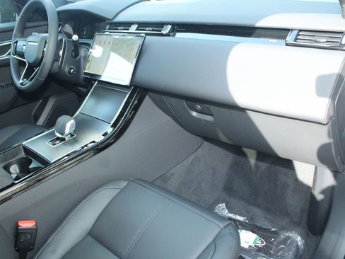 New 2026 Land Rover Range Rover Velar S AWD/4WD image 24