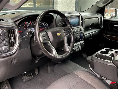Used 2019 Chevrolet Silverado 1500 LT w/ All-Star Edition AWD/4WD image 18