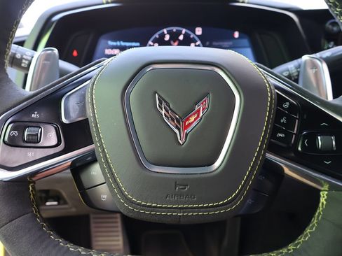 Used 2022 Chevrolet Corvette Stingray Premium Cpe RWD image 19