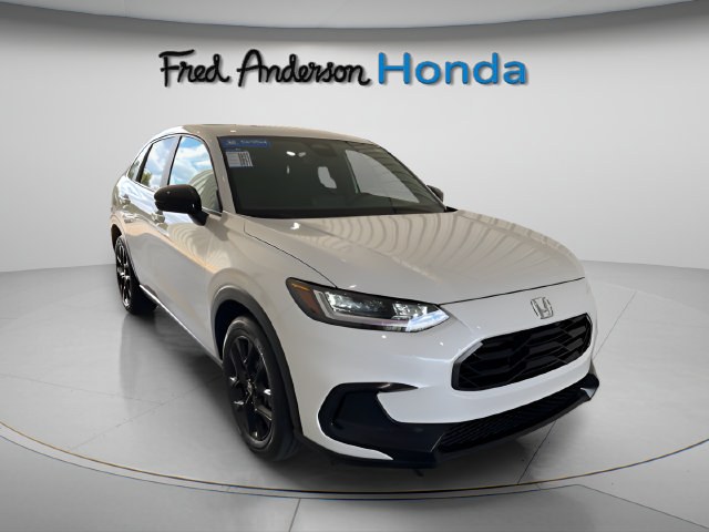 Certified 2025 Honda HR-V Sport image 4