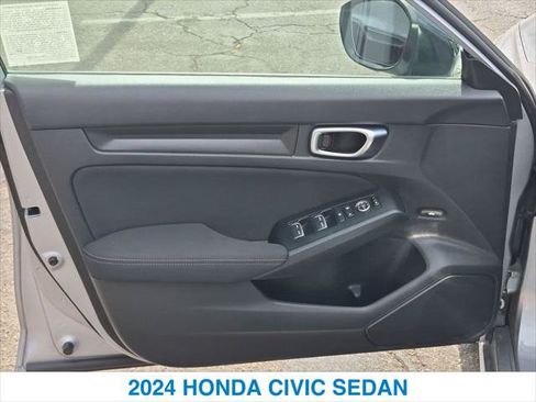 Certified 2024 Honda Civic Sport image 12