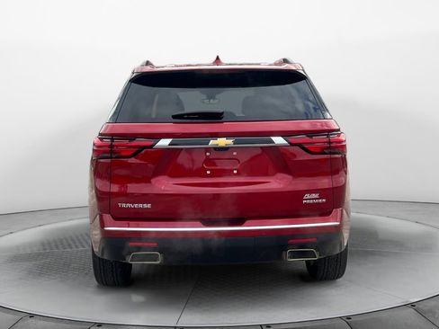 Used 2023 Chevrolet Traverse Premier w/ LPO, Floor Liner Package image 6