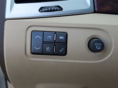 Used 2007 Cadillac SRX image 16