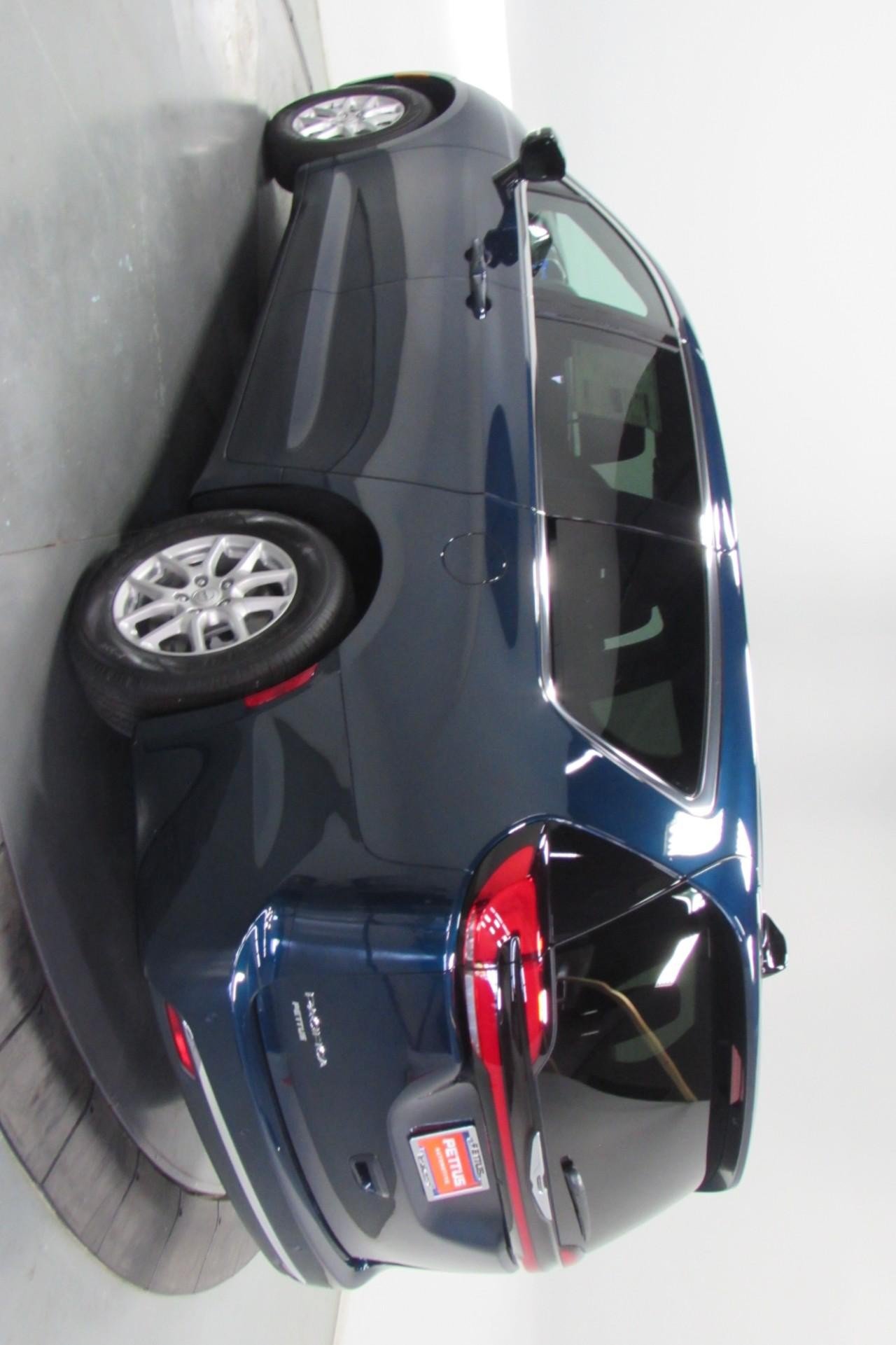 New 2025 Chrysler Pacifica Select FWD image 6