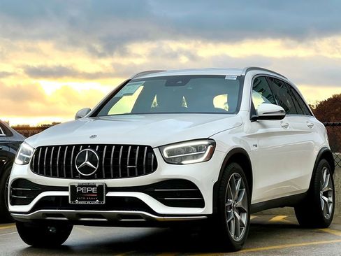 Certified 2022 Mercedes-Benz GLC 43 AMG 4MATIC image 4