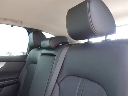 Certified 2024 MAZDA CX-90 Plug-In Hybrid w/ Preferred AWD/4WD image 22