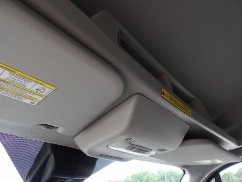 Used 2020 Ford Transit 250 Medium Roof AWD image 23