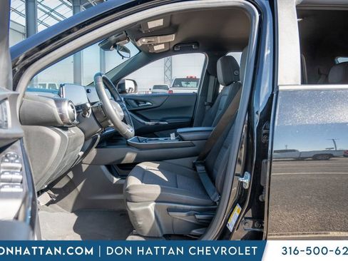 Used 2025 Chevrolet Equinox LT image 5