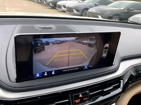 Certified 2026 Acura MDX FWD w/ Technology Package image 24