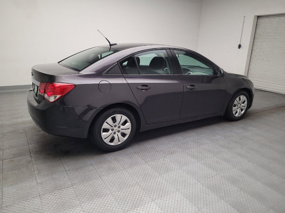 Used 2014 Chevrolet Cruze LS FWD image 10
