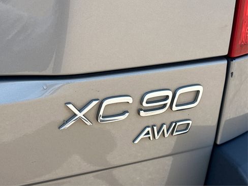 Used 2004 Volvo XC90 2.5T image 21