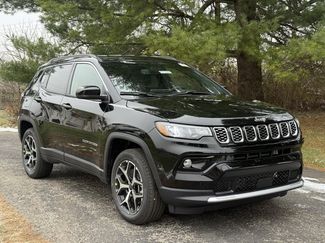 New 2026 Jeep Compass Limited video 1