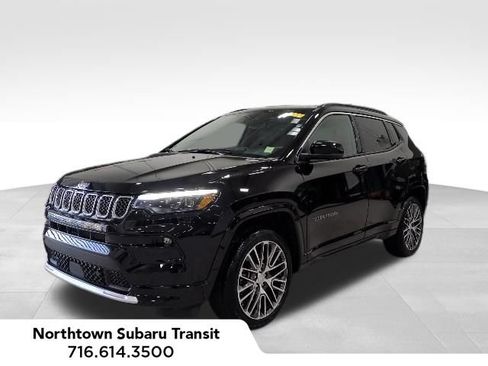 Used 2024 Jeep Compass Limited w/ Elite Group AWD/4WD image 1