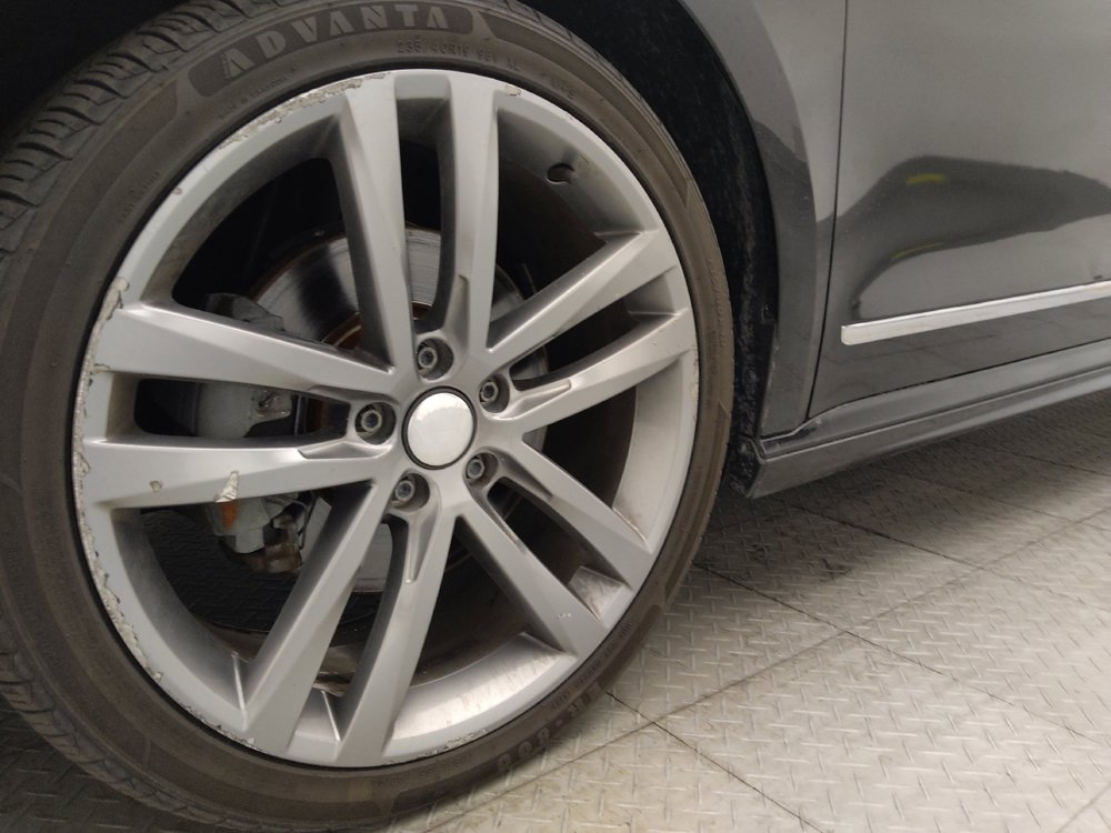 Used 2017 Volkswagen Passat 1.8T R-Line FWD image 31
