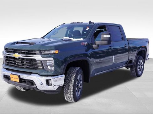 New 2026 Chevrolet Silverado 3500 LT w/ All Star Edition image 7