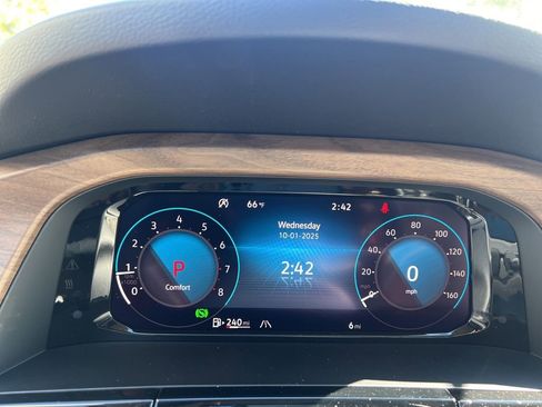 New 2026 Volkswagen Atlas SE image 31