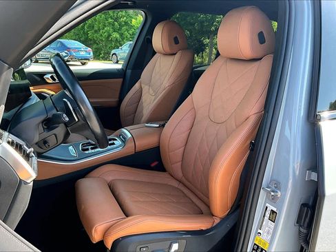 Certified 2024 BMW X5 xDrive40i w/ M Sport Package image 7