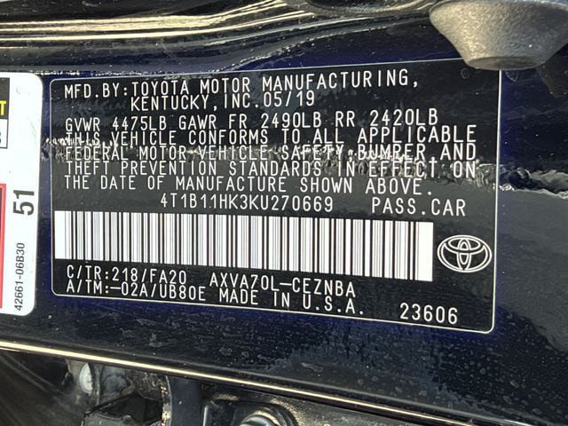 Used 2019 Toyota Camry LE FWD image 25