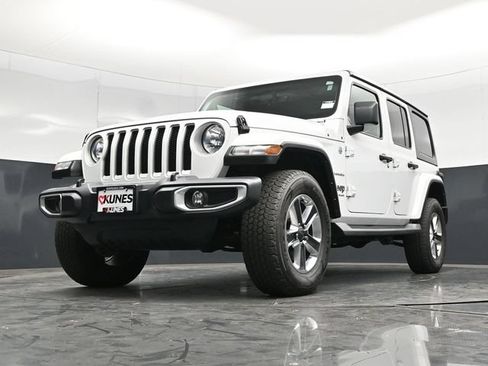 Used 2023 Jeep Wrangler Unlimited Sahara w/ Cold Weather Group AWD/4WD image 60