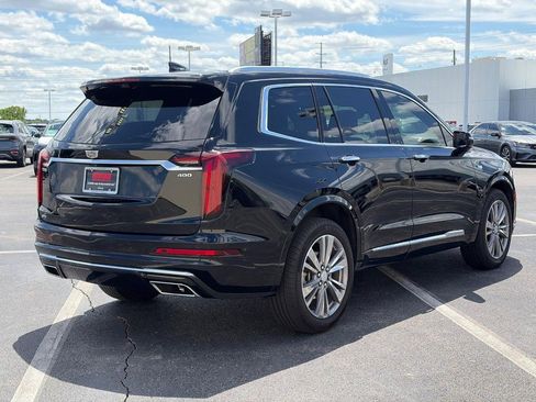 Used 2024 Cadillac XT6 Premium Luxury w/ Technology Package AWD/4WD image 5