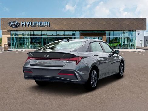 New 2026 Hyundai Elantra Sport w/ Cargo Package image 7