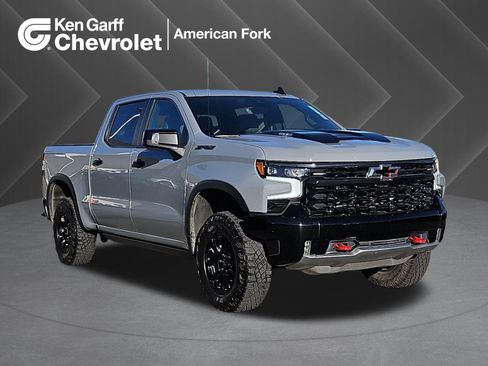 Used 2024 Chevrolet Silverado 1500 ZR2 w/ Technology Package image 1