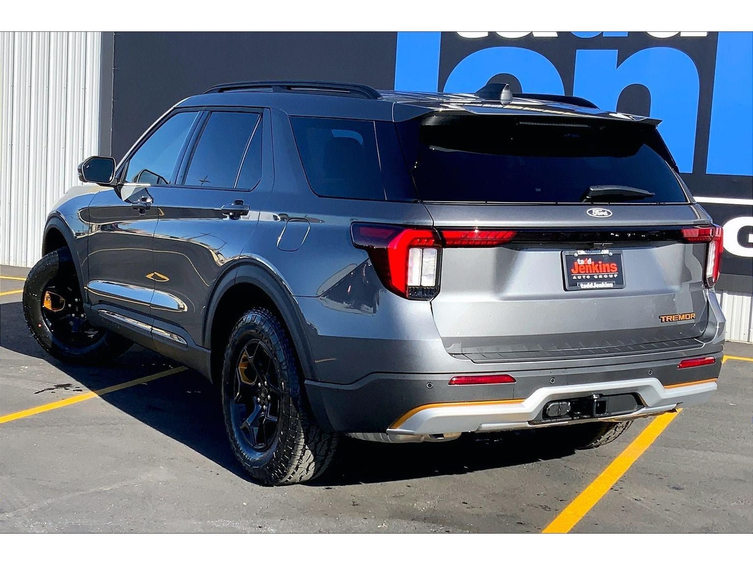 New 2027 Ford Explorer Tremor AWD/4WD image 3
