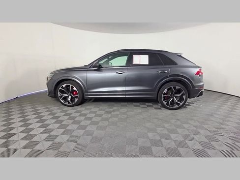 Used 2024 Audi RS Q8 AWD/4WD image 47