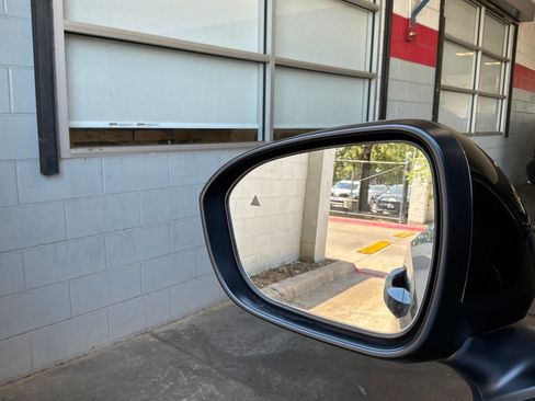 Used 2026 Nissan Kicks SR FWD image 20