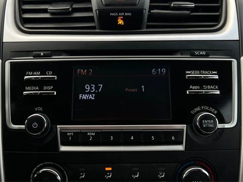 Used 2016 Nissan Altima 2.5 SR FWD image 13