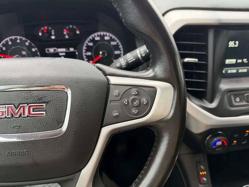 Used 2019 GMC Acadia SLE image 28