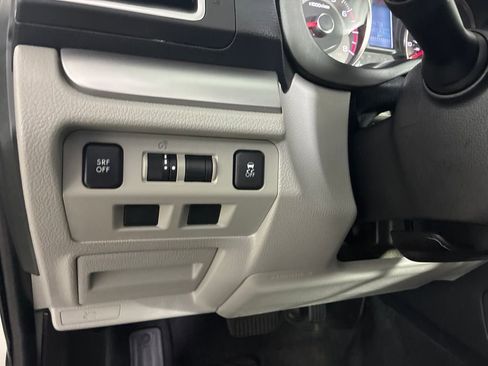 Used 2016 Subaru Forester 2.5i Premium AWD/4WD image 21