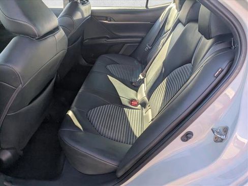 Used 2024 Toyota Camry SE image 16