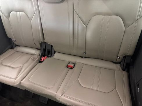 Used 2018 Ford Expedition Limited AWD/4WD image 27
