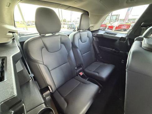 Used 2024 Volvo XC90 B6 Plus image 42