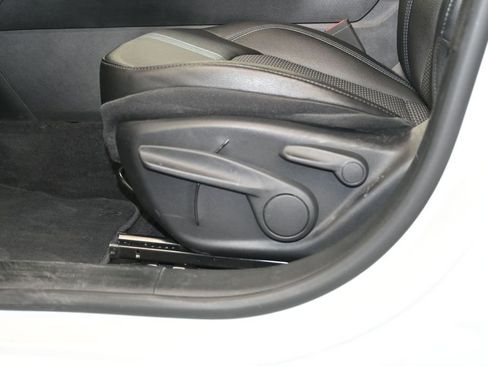 Used 2025 Jeep Compass Latitude AWD/4WD image 20