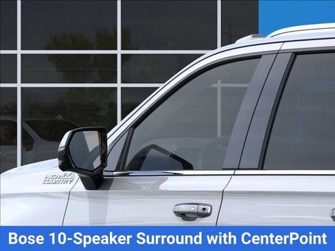 New 2026 Chevrolet Suburban High Country AWD/4WD image 14