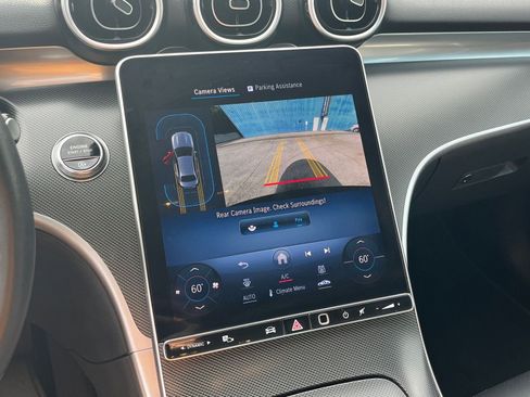 Used 2024 Mercedes-Benz C 300 Sedan image 17