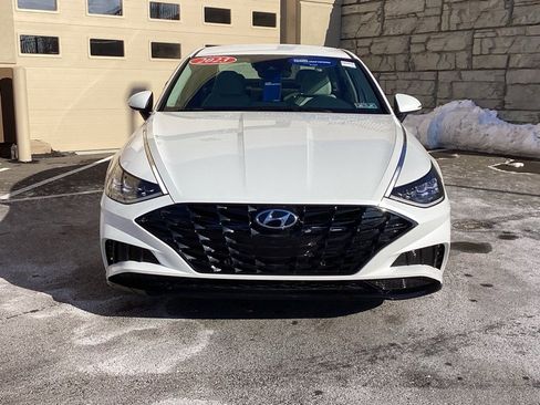 Certified 2023 Hyundai Sonata SEL w/ Preferred Accessory Package image 2