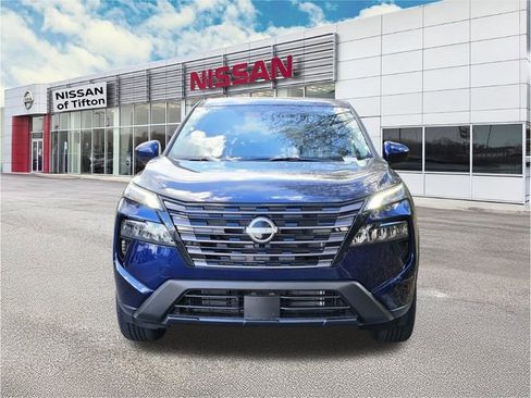 New 2026 Nissan Rogue SV image 2